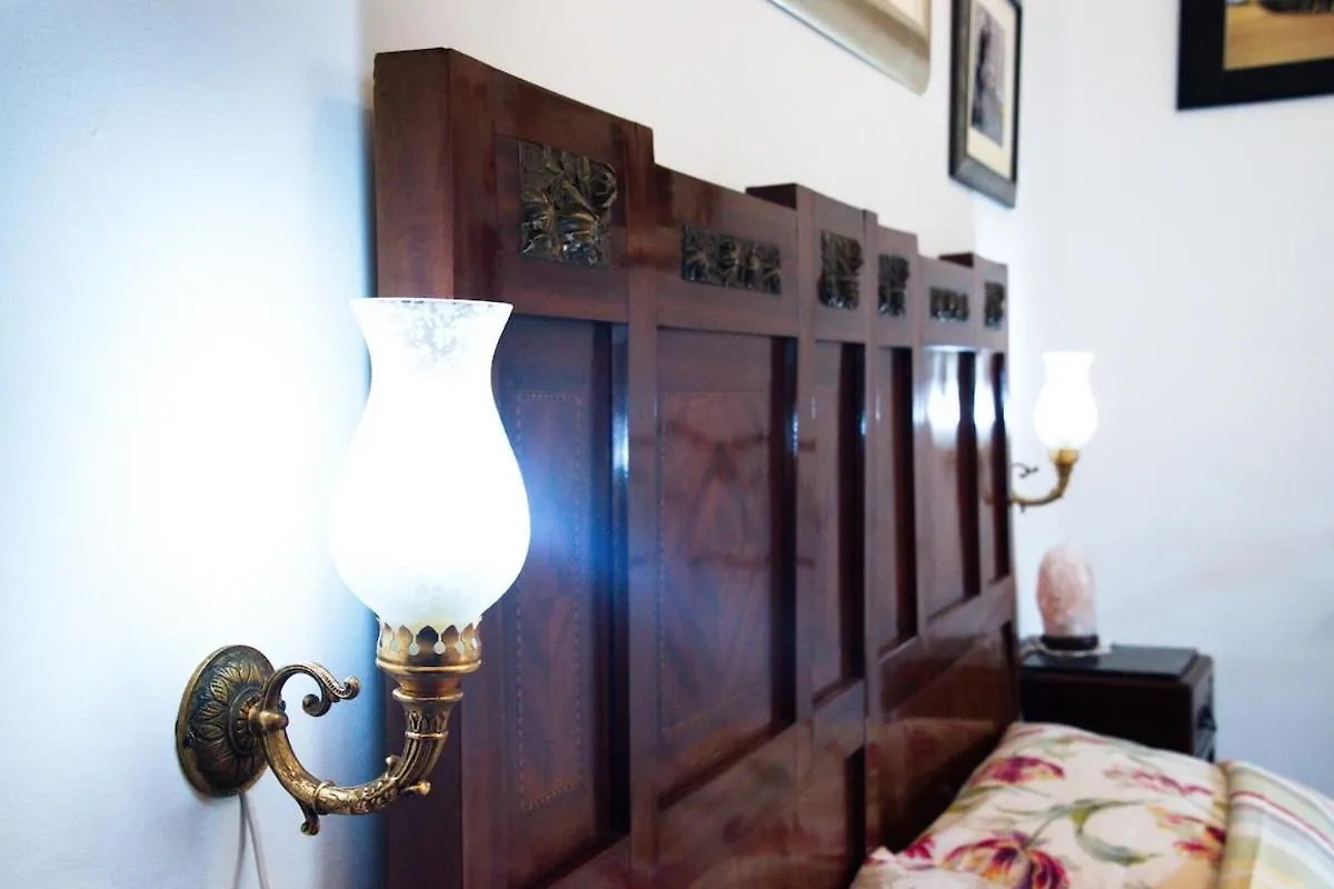 Elegant Apartment 300M From Old Town Center Флоренция